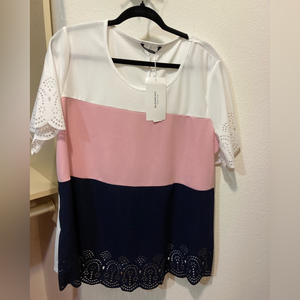 NWOT BLOOMCHIC EYELET MULTI-COLOR BLOUSE: 14/16